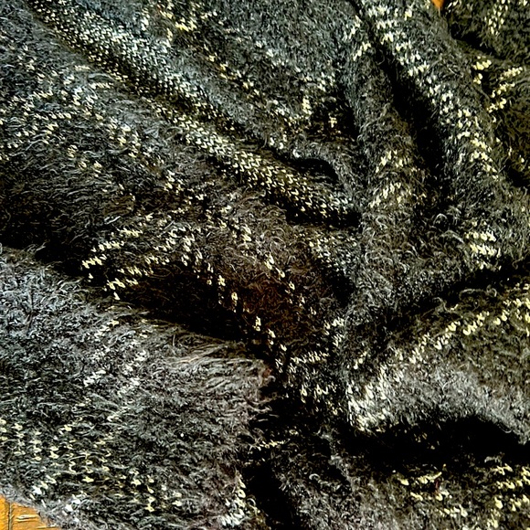 Fuzzy feel Cardigan - Picture 4 of 4